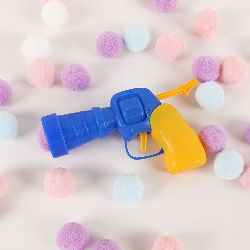 Katteleke pistol med plushballer