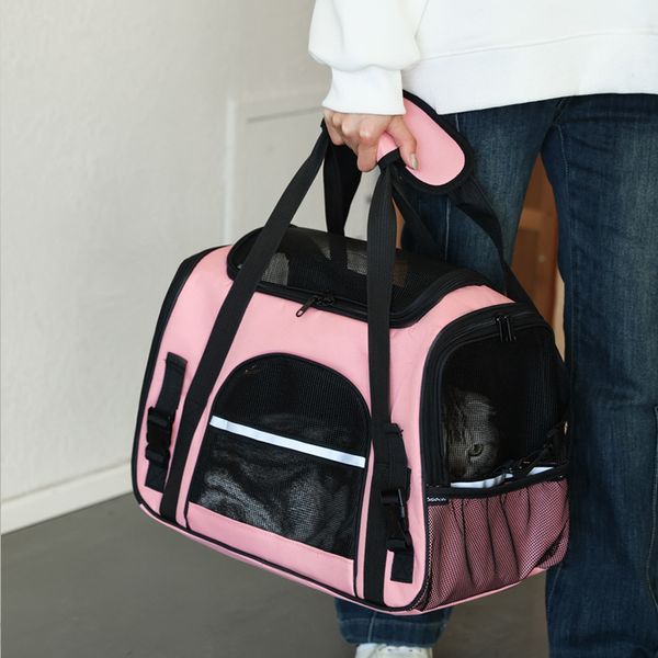 Hovedbilde Rosa reiseveske til hund og katt